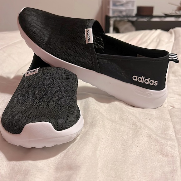 adidas Shoes - Black Adidas size 10 women’s